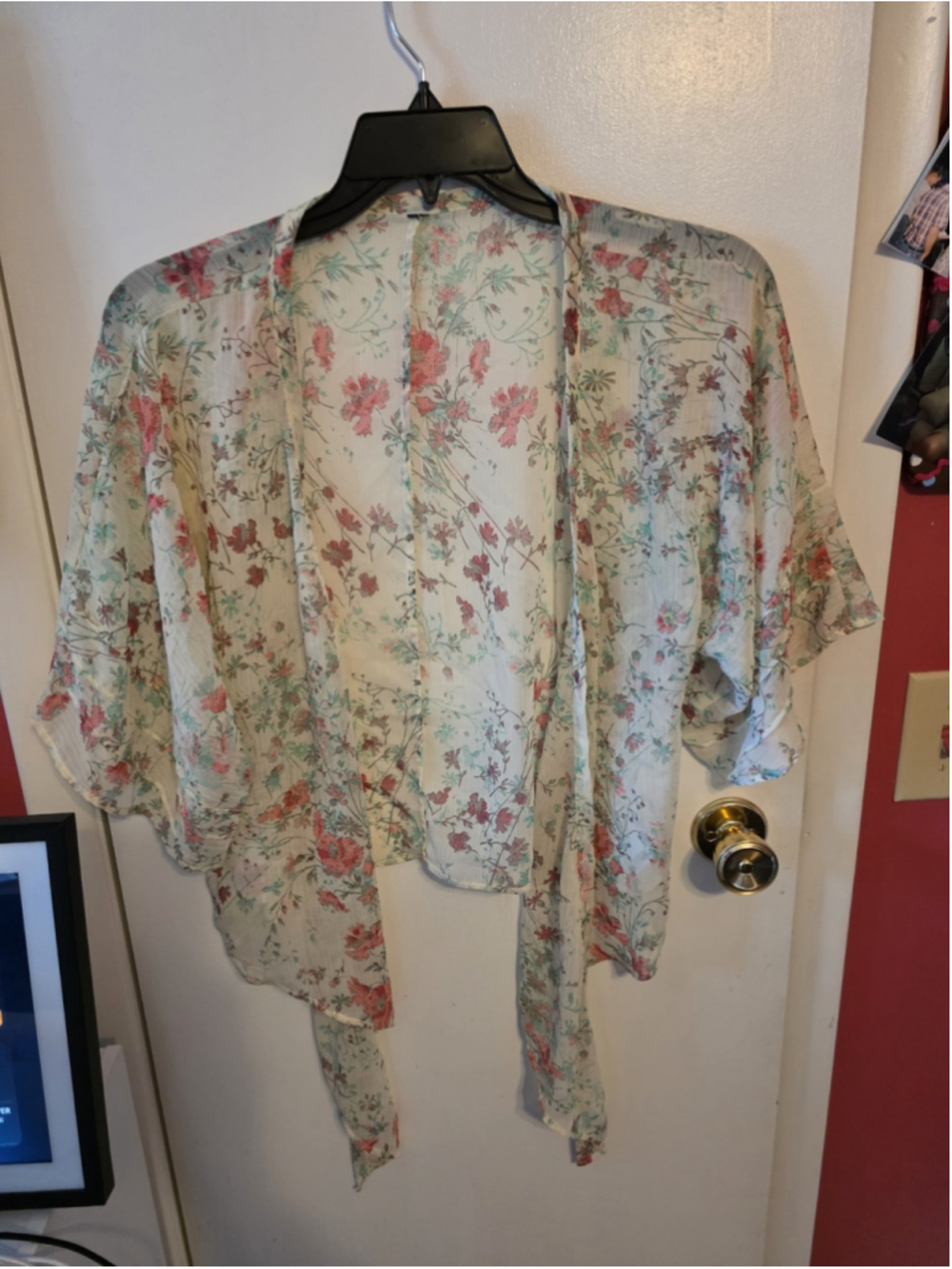 Jessica Simpson Sheer Floral Blouse Size Medium